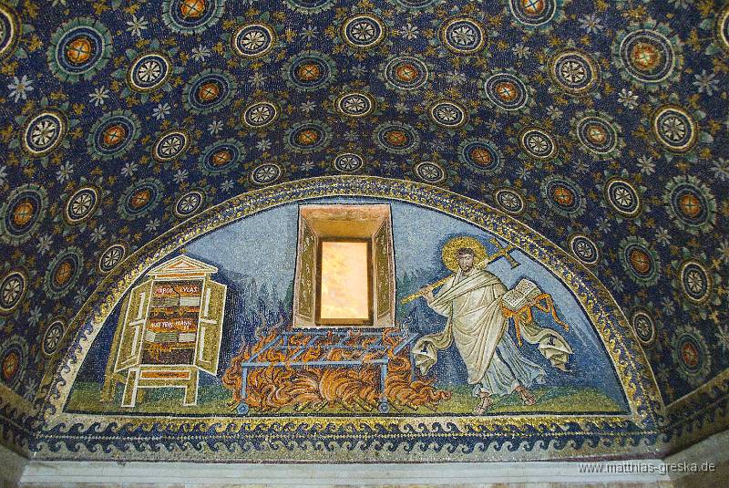 MSG_20080526132556_MSG8502 Kopie.jpg - Ravenna - Grabmahl der Galla Placidia